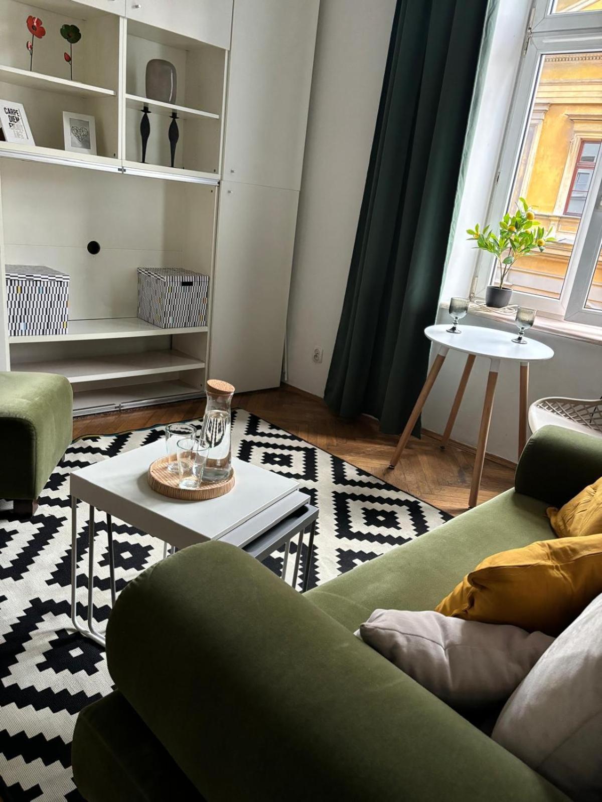 Krakow Central Green Apartments エクステリア 写真